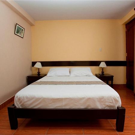 Yucay Plaza Inn Екстериор снимка