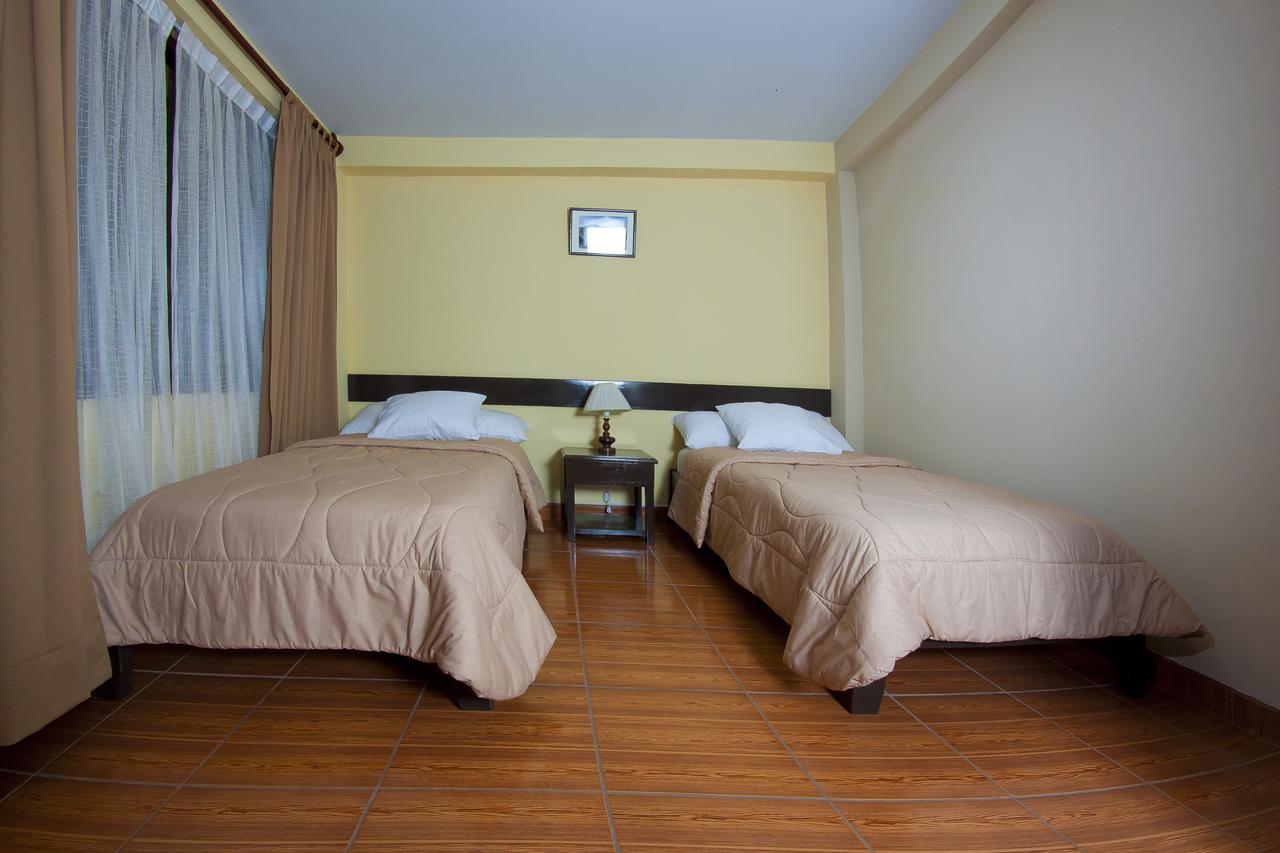 Yucay Plaza Inn Екстериор снимка