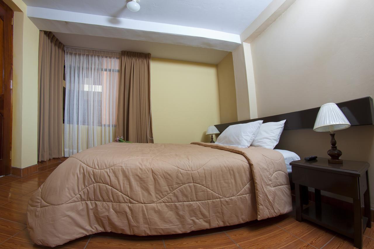 Yucay Plaza Inn Екстериор снимка