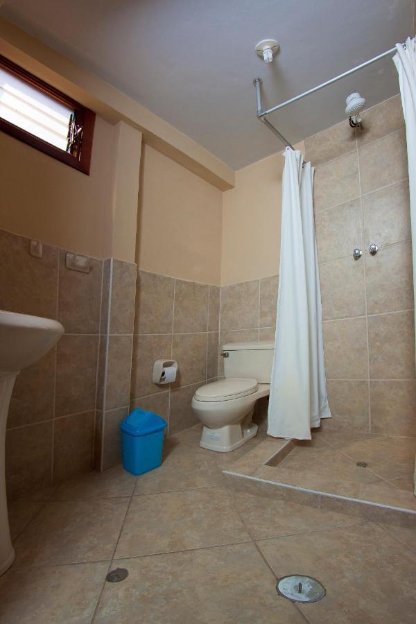 Yucay Plaza Inn Екстериор снимка